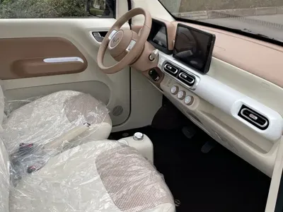Wuling MINIEV