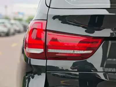 BMW X5 (Import)