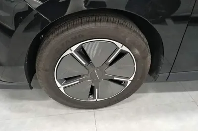 SAIC MAXUS Dajia 7