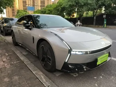 Xpeng P7