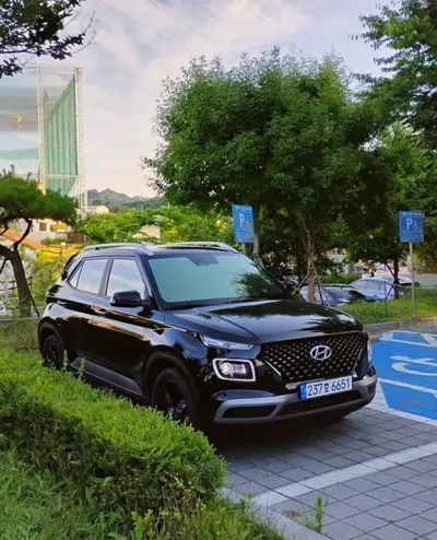 Hyundai Venue