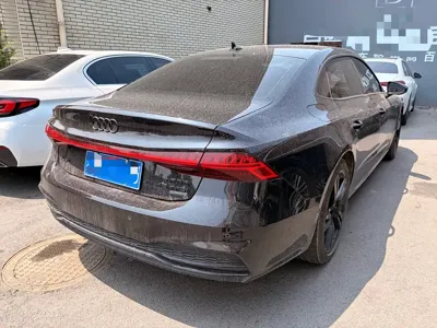 Audi A7L
