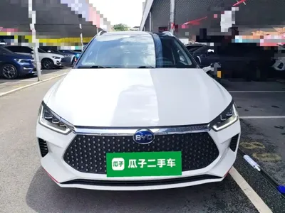 BYD e2