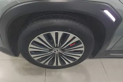 Nio EC6