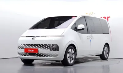 Hyundai Staria