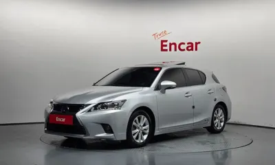 Lexus CT200h