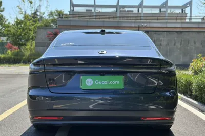 Nio ET7