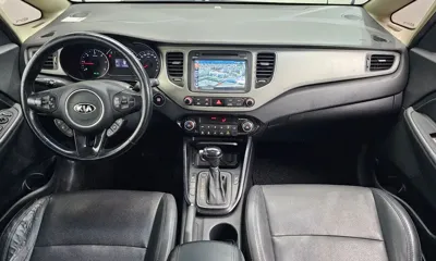 Kia Carens