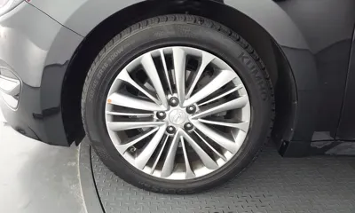 Hyundai Aslan