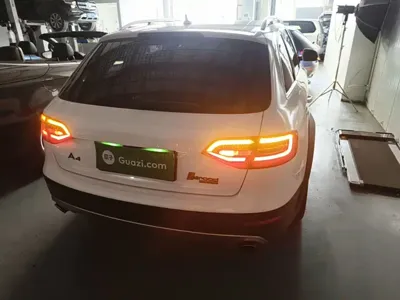 Audi A4 (Import)