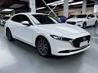 Mazda 3 Axela