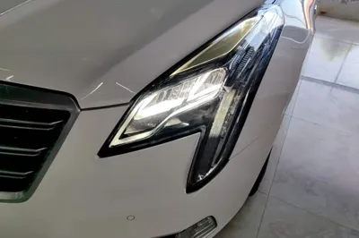 Cadillac XTS