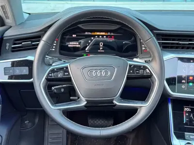 Audi A7L