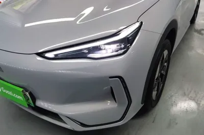 Geely Galaxy E5