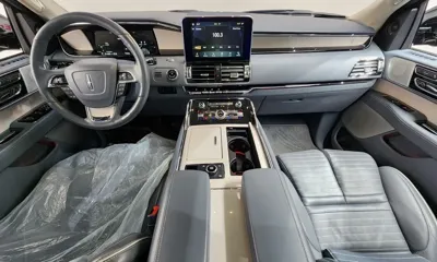 Lincoln Navigator