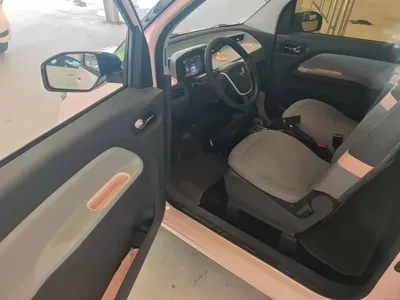 Wuling MINIEV