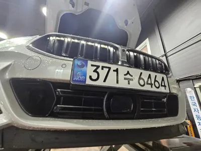 BMW 8-Series