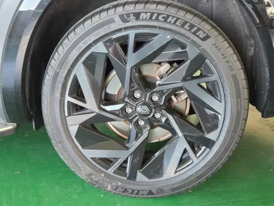 Renault-KoreaSamsung Grand Koleos