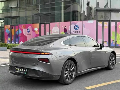 Xpeng P7