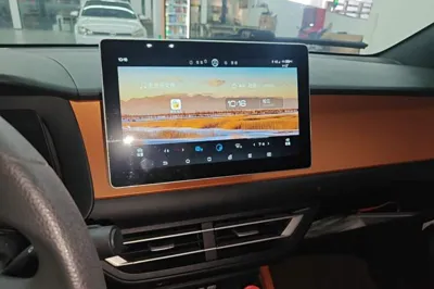 BYD e1