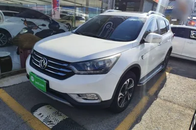 Dongfeng Aeolus AX7