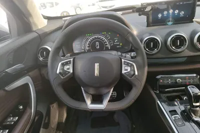 WEY VV7