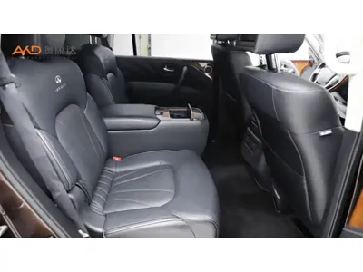 Infiniti QX80