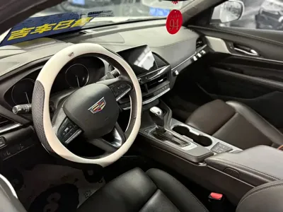 Cadillac CT4
