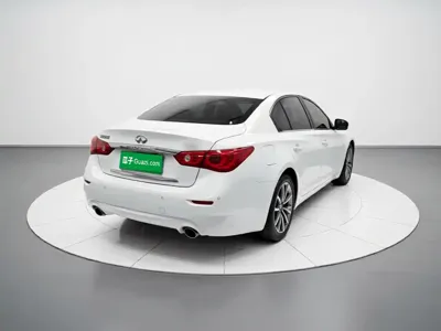 Infiniti Q50L