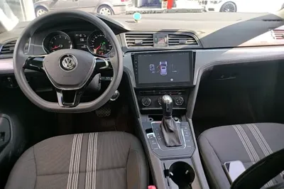Volkswagen Lamando