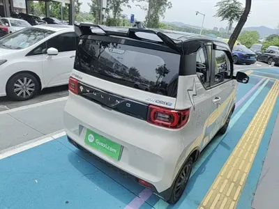 Wuling MINIEV