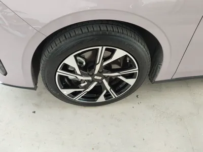 Geely Galaxy L6