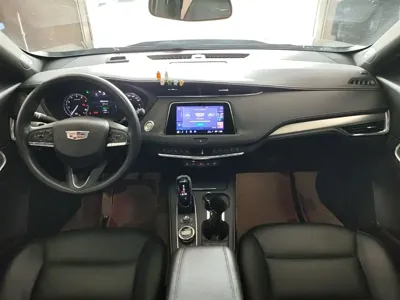 Cadillac XT4