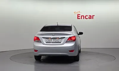 Hyundai Accent