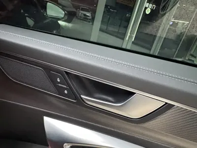 Audi A7L