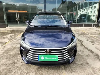 BYD MAX