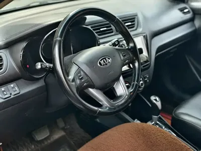 Kia K2