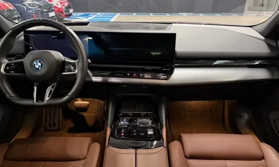 BMW i5