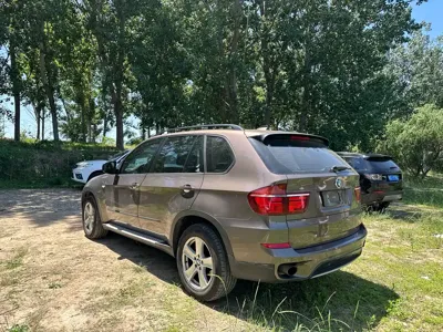 BMW X5 (Import)