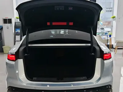 BYD 汉L