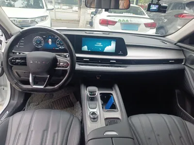 Chery Fengyun A8