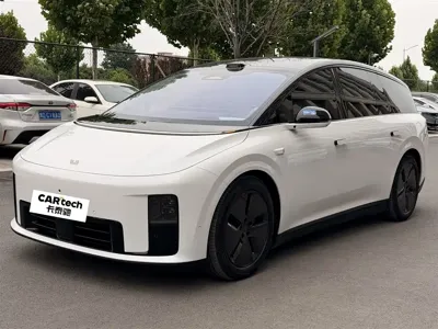 Li Auto 理想i8