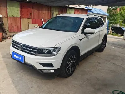 Volkswagen Tiguan L