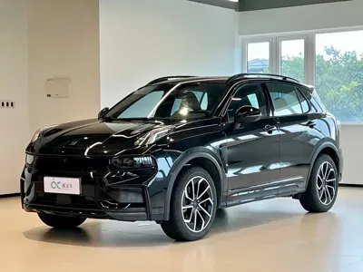 Lynk & Co 01
