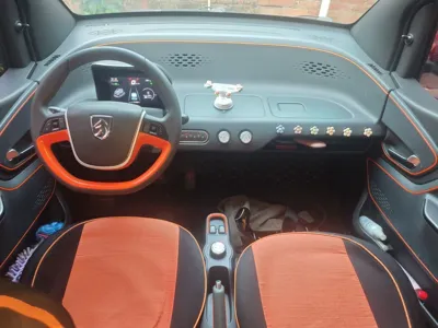 Baojun E100