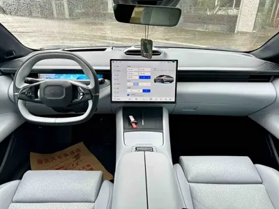 Lynk & Co Z10
