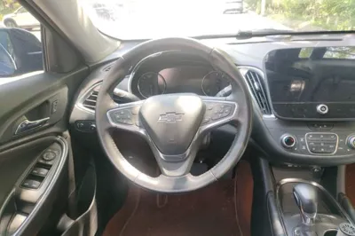 Chevrolet Malibu XL