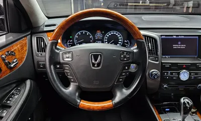 Hyundai Equus