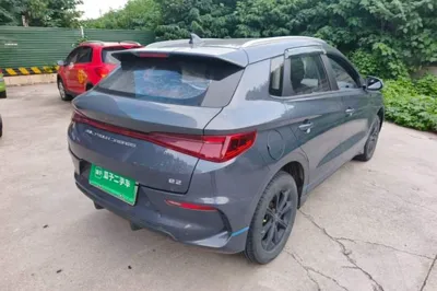BYD e2