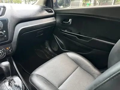 Kia K2